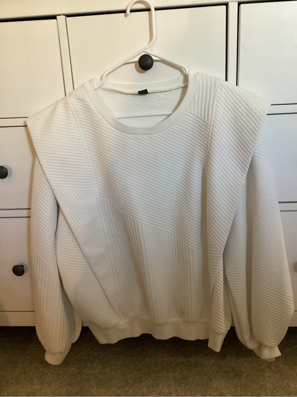 SHEIN White Textured Ribbed Pullover Sweatshirt